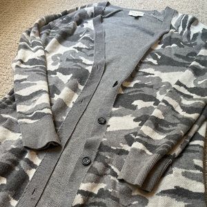 Lucky Brand Gray Camo Cardigan
